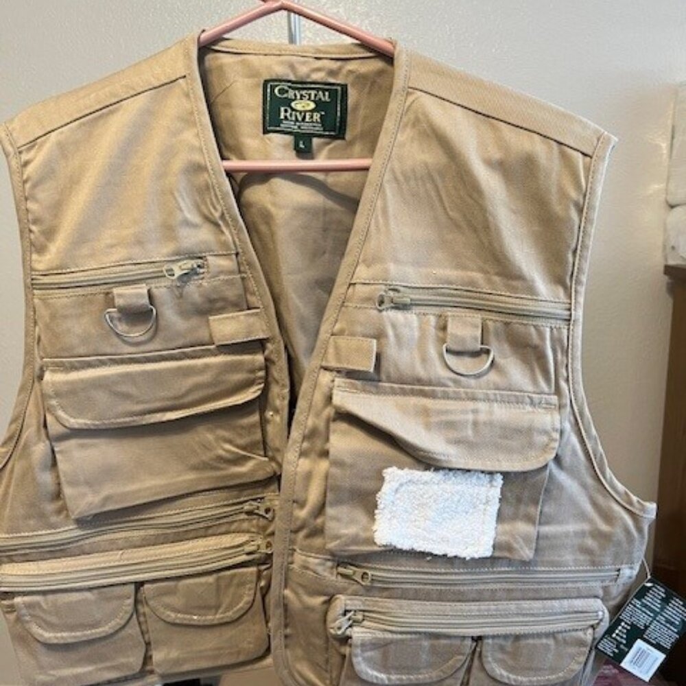 Crystal River Utility Vest Large with tag